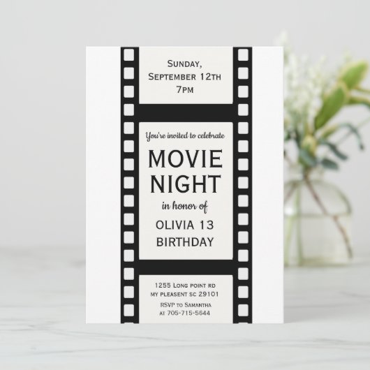 「ムービーナイト誕生日招待状 | フィルムストリップキッズ 招待状 (スタンド正面)