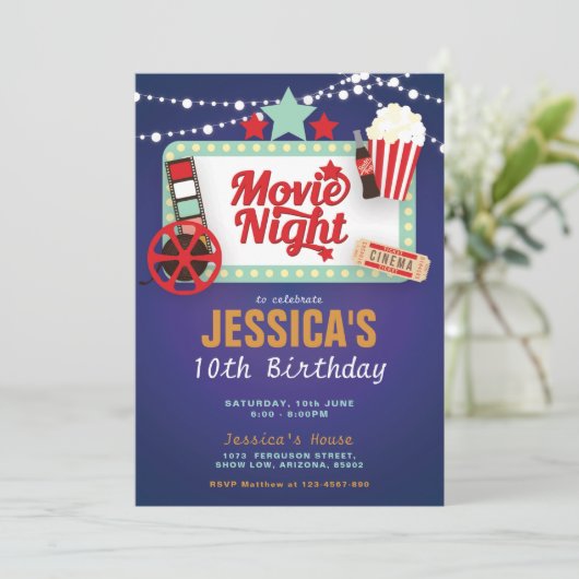 ムービーナイト誕生日招待状 招待状 (スタンド正面)