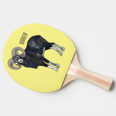 ムーフロン羊の漫画イラストレーション 卓球ラケット (横)