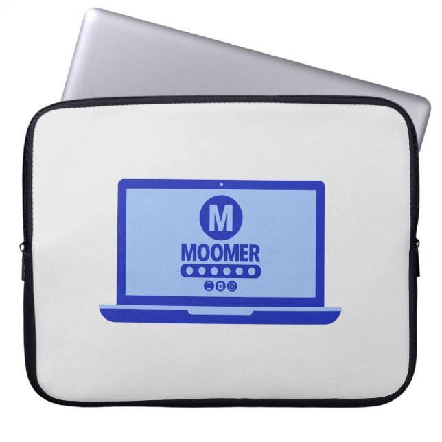 ムーマーログインラップトップスリーブ15インチ ラップトップスリーブ (正面)