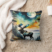 ムーンライトの下のアラスカのムース クッション (ブランケット)