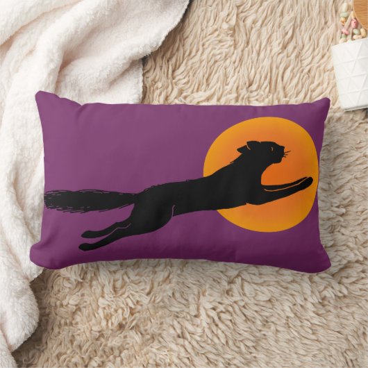 ムーン飛んでいるレトロ枕の上の黒猫 ランバークッション (ブランケット)