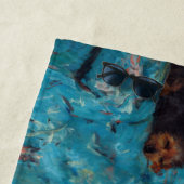 メアリーカサット – 小さな女の子インアブルーアームチェア ビーチタオル (インサイチュ)