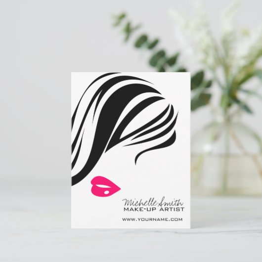 メイクアップアイコンウーマン顔イン白黒ピンク唇 ポストカード (スタンド正面)