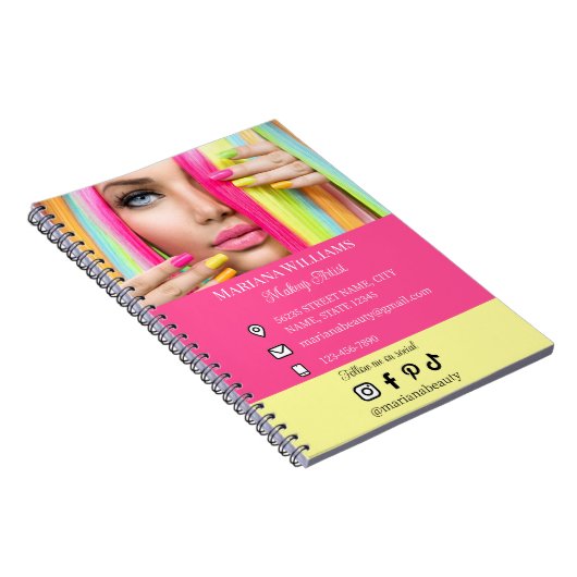 メイクアップアーティストのソーシャルメディア写真qrコードビジネス ノートブック (右側)