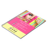 メイクアップアーティストのソーシャルメディア写真qrコードビジネス ノートブック (左側)