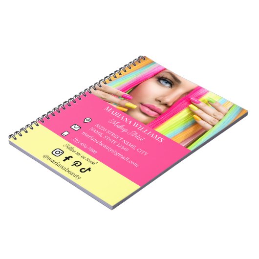 メイクアップアーティストのソーシャルメディア写真qrコードビジネス ノートブック (左側)