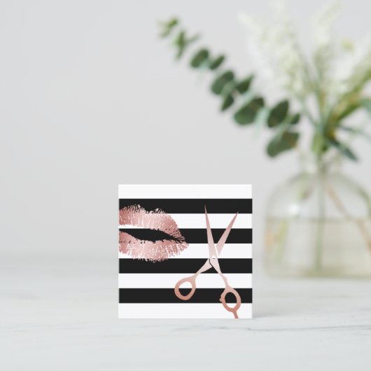 メイクアップアーティストバラ金ゴールド美しいモダンサロンストライプ スクエア名刺 (スタンド正面)