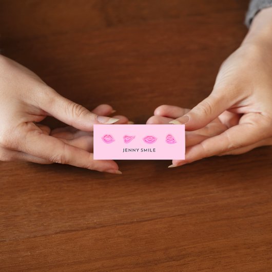 メイクアップアーティストリップナース化粧品注射器Qrコード スキニー名刺