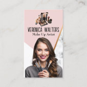 メイクアップブラシを持つ笑顔の女性 名刺 (正面)