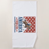 メイクアメリカ女性のカーボーイ ビーチタオル (正面)