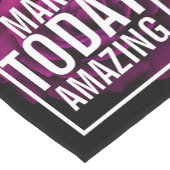 メイクトゥデイアメージングパープルバラ 感動的 ショートテーブルランナー (コーナー)