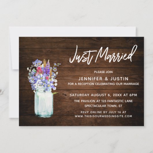 メイスン素朴ジャーの森のたった今結婚しましたの野草 招待状 (正面)