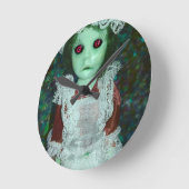 メイド幽霊のよく出るドーリー時計 ラウンド壁時計 (傾斜)