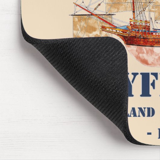 メイフラワーの背の高い船 – イギリスからニューワールドへ1620 マウスパッド (コーナー)