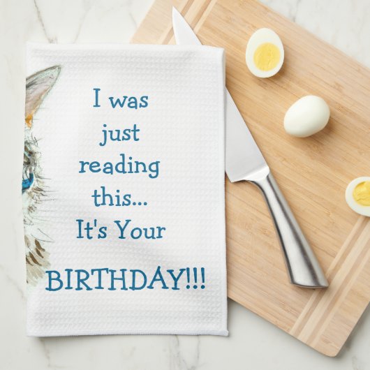 メインのあらいぐま猫のハッピーバースデー手タオル キッチンタオル (四つ折り)