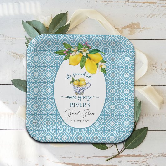 メインの相棒が見つかった ブライダルシャワー ペーパープレート