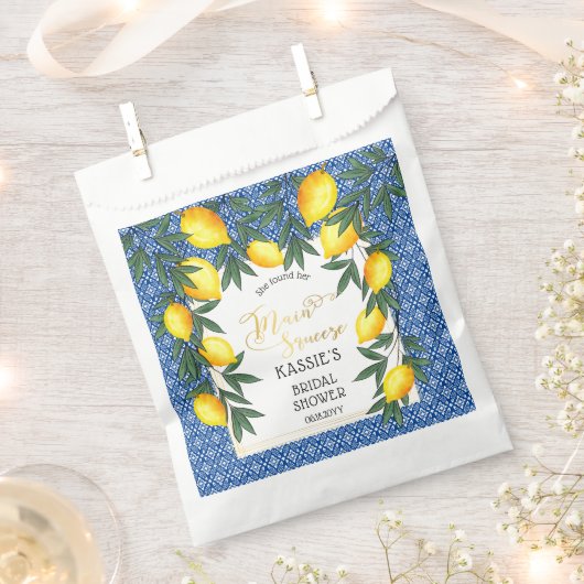 メインスクイズレモントロピカルブライダルシャワー フェイバーバッグ (クリップ留めされた状態)