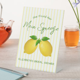 メインスクイズレモンブライダルシャワー 台座サイン
