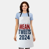 メインツウィート 2024 おもしろしエレクション Trump エプロン (着用した状態)