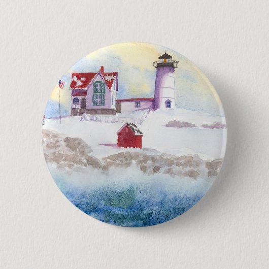 メイン州のヌブルライトハウスで冬のステッカー 缶バッジ (正面)