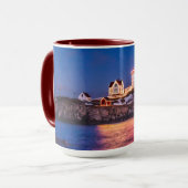 メイン州のヌブルライトハウスで星を見る マグカップ (正面左)