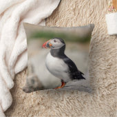 メイン州マキアスの大西洋プフィン クッション (ブランケット)