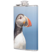 メイン州マキャスの大西洋パフィン フラスク (左)