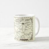 メイン州ランジェリーレイクス地域の地図マグカップ コーヒーマグカップ (正面右)