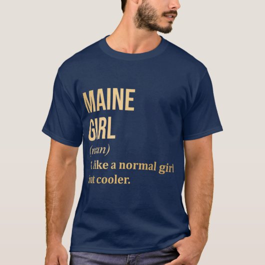 メイン州女子の定義 メイン州をゴールドで Tシャツ (正面)