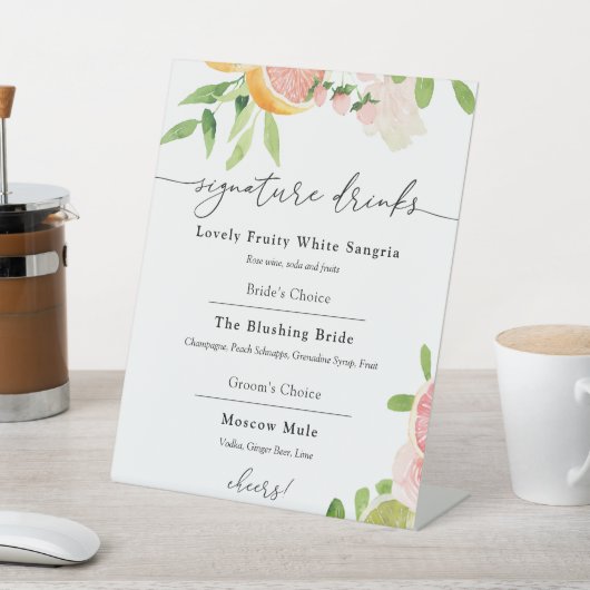 メイン絞りオレンジのシグネチャードリンクの看板 台座サイン (インサイチュ)