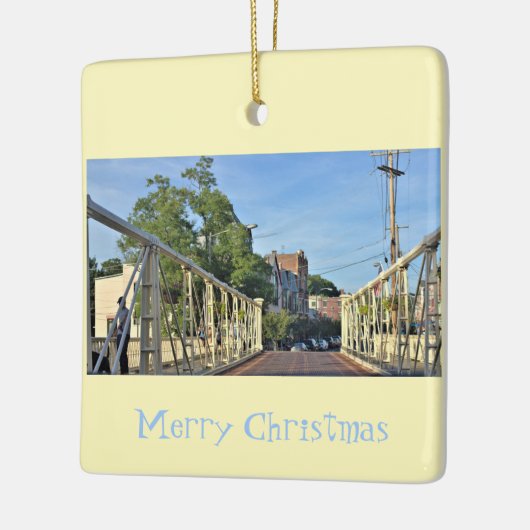 メイン通りヒストリックブリッジ セラミックオーナメント (左)