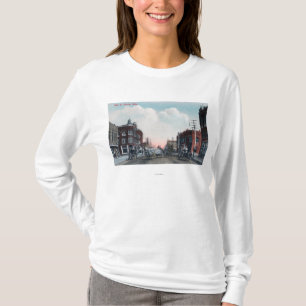 メイン・ストリートおよび馬キャリッジの眺め Tシャツ