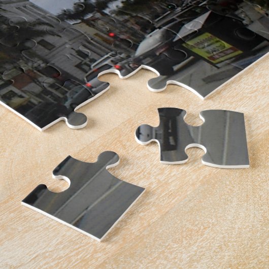 メイン・ストリートのアップタウンベントゥーラ ジグソーパズル (側面)