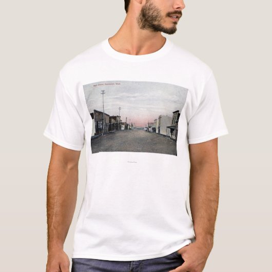 メイン・ストリートの眺め Tシャツ (正面)