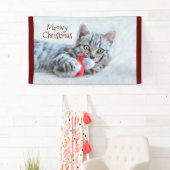 メウィー・クリスマス かわいいグレーのタビー猫 横断幕 (インサイチュ)