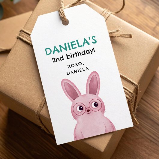 メガネをかけたピンクのウサギの女の子の誕生日パーティー ギフトタグ