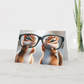メガネ付きチップマンクス誕生日ユーモア カード (正面)