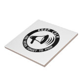 メガホン保は静かで決して忘れない タイル (側面)