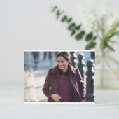 メガンマークルパープルポストカード ポストカード (スタンド正面)