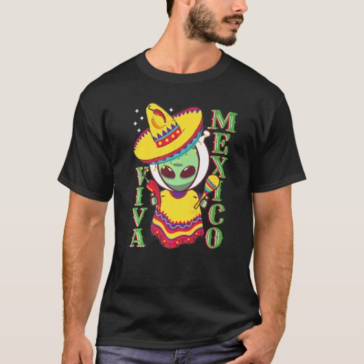 メキシカンポンチョチンコデマヨエイリアンソンブレロフィエスタ Tシャツ (正面)