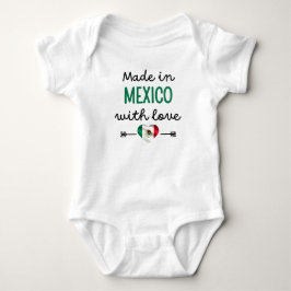 メキシコで愛を込めて作られる ベビーボディスーツ
