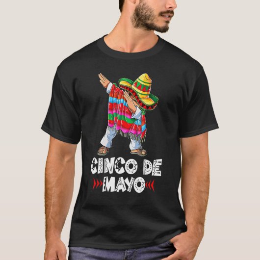 メキシコのソンブレロCincoダビングダブデポンチョマヨ Tシャツ (正面)
