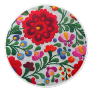 メキシコ刺繍花の赤くはっきりしたな色のココヤシ セラミックノブ