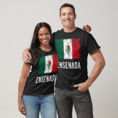 メキシコ国旗Ensenadaメキシコプライド Tシャツ (ユニセックス)
