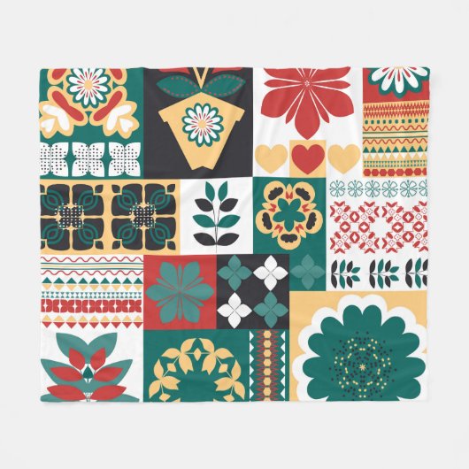 メキシコ幾何学模様:赤い緑のオーナメント。 フリースブランケット (正面(横))