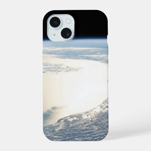 メキシコ湾で反射するサンギント iPhone 15ケース (裏面)