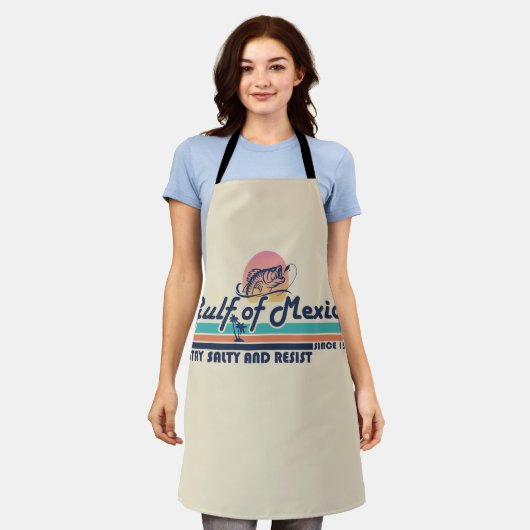 メキシコ湾は塩辛く耐える魚釣り エプロン (着用した状態)
