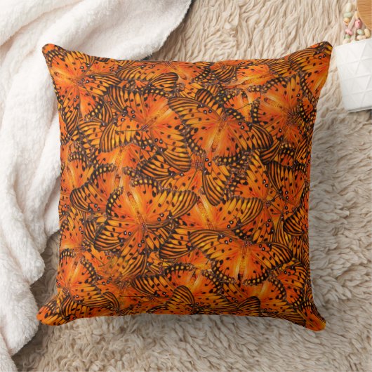 メキシコ湾産のフリティラリーまたはパッションチョウ クッション (ブランケット)