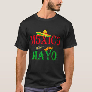 メキシコ5 De Mayo Taco Sombrero Mustache Le Tシャツ